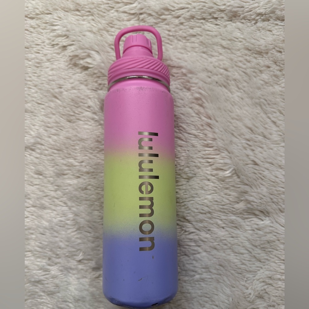 Lululemon Gradient Stainless Steel Water Bottle - Picture 3 of 7